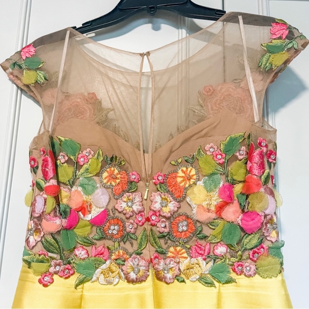 Beautiful marchesa mikado high low dress. - Picture 6 of 8